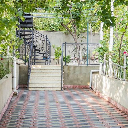 Apartament Sofia Тбілісі Екстер'єр фото